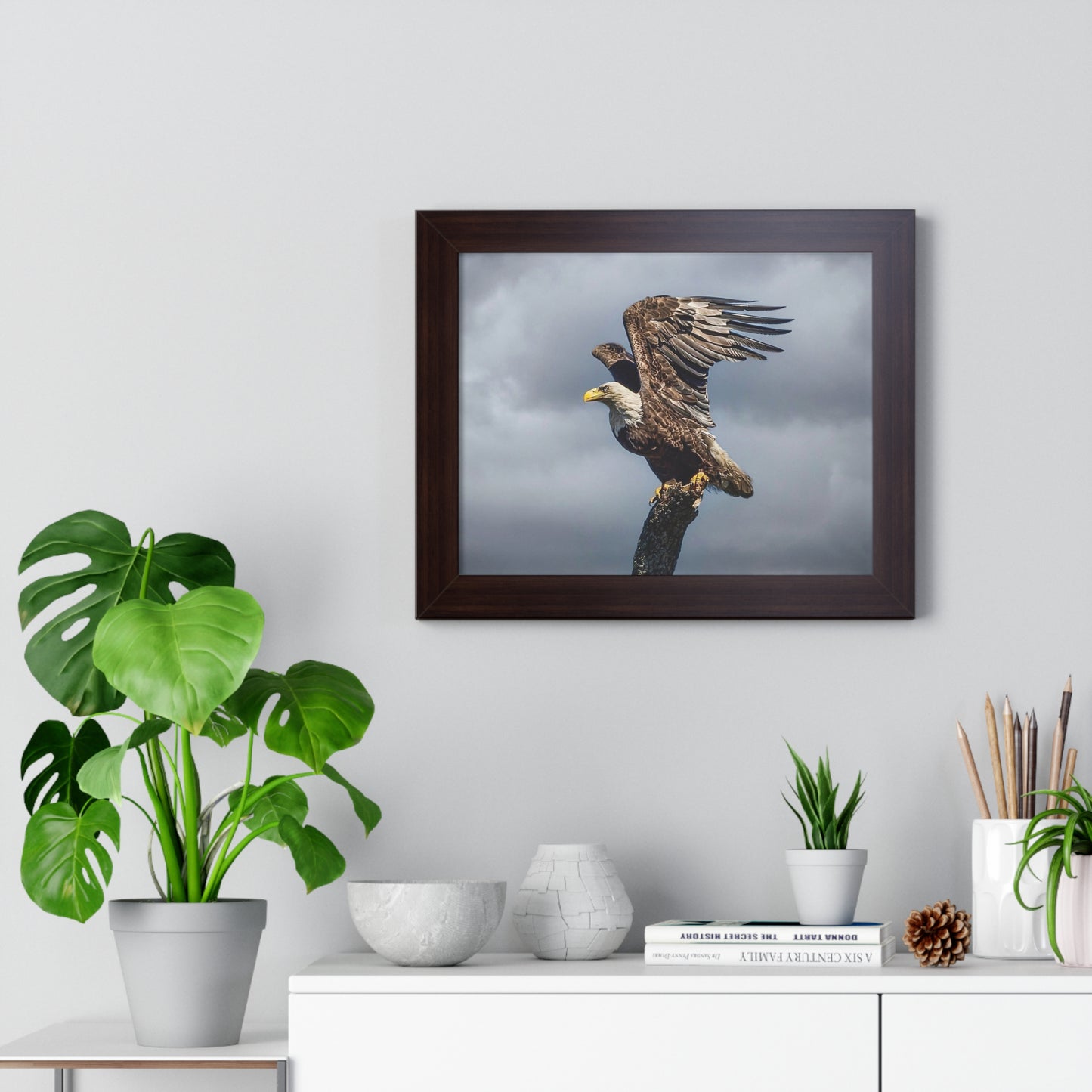 Majestic Eagle Framed Poster - Nature Wall Art for Wildlife Enthusiasts